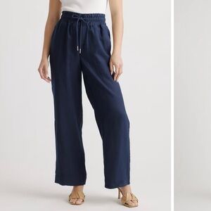 Wide leg women’s pants 👖